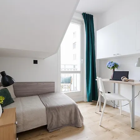 V Ajax Metro National Stadium منزل للإقامة وارسو