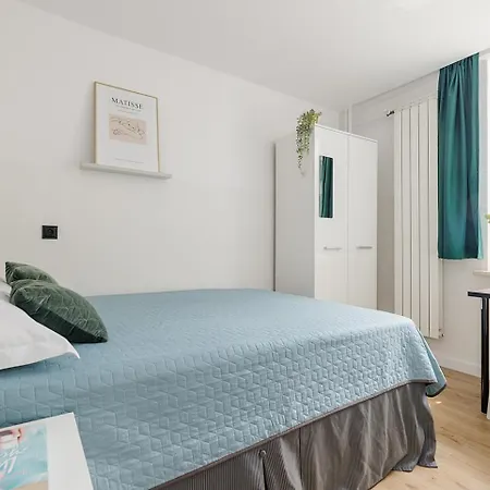 منزل للإقامة V Ajax Metro National Stadium *